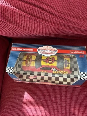 Hulk Hogan Grand Prix Collectors Edition 1/18 Scale - Image 1 of 4