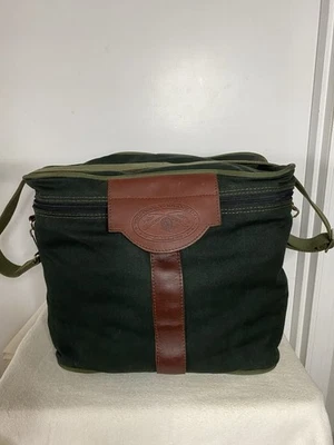 Bolso de hombro Orvis rectangular de lona Foto 1 de 4