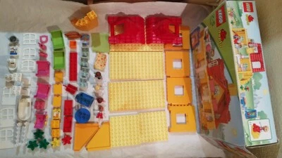 LEGO DUPLO 5639 Family House Set 1.7KG 90 parts in original box retired set - Imagen 1 de 4