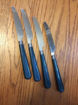 Gibson Acero Inoxidable Verde Oscuro GIA3-VERDE Mango Plástico 4 CUCHILLOS DE CENA Dentados Foto 1 de 2