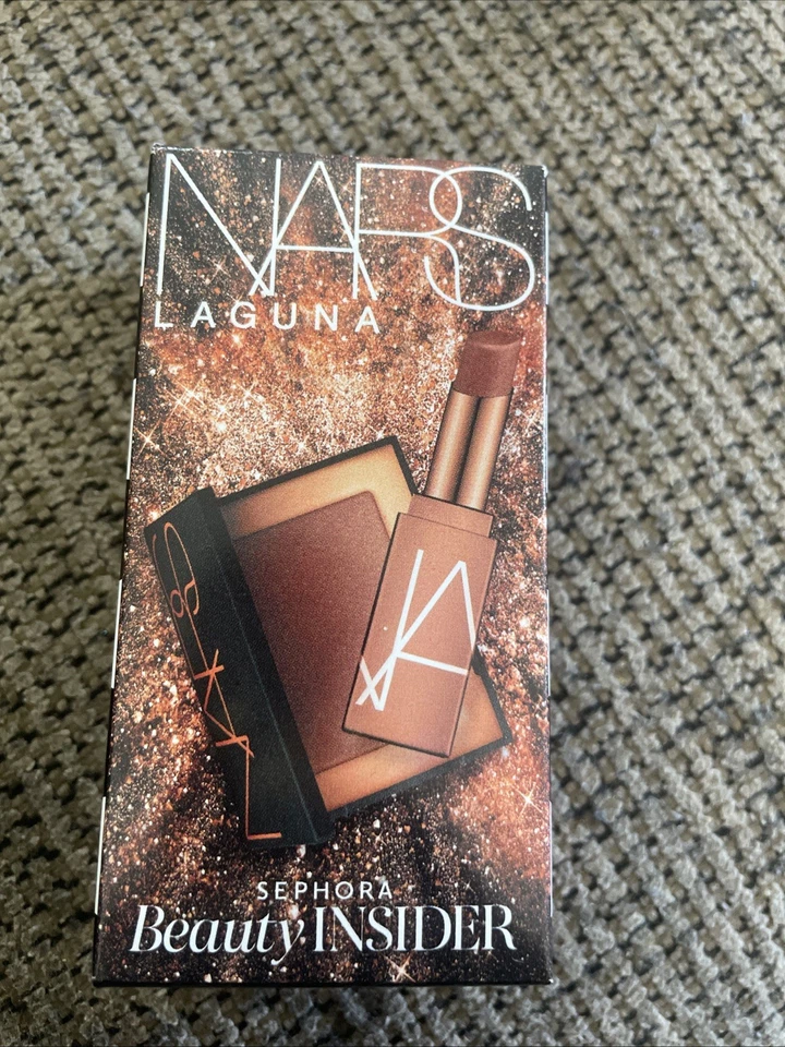 NARS Laguna Sephora Conjunto de Cumpleaños Mini Polvo Bronceador + Bálsamo Labial Afterglow Foto 1 de 1
