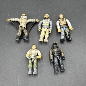 MEGA Construx call of duty 5 figures Hazmat TACTICAL INFILTRATION TEAM Air Drop - Picture 1 of 6