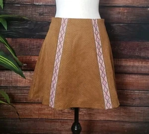 Chelsea & Violet Skirt Size Small Womens Faux Suede Embroidered Zip Back Lined - Picture 1 of 8