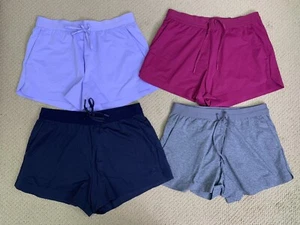 Women's Uniqlo Shorts Size M - LOT OF 4 - Picture 1 of 1