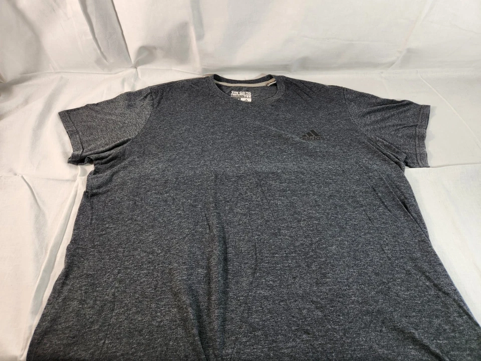 Camiseta Adidas masculina Go-To Performance 2XL cinza desgaste ativo poliéster mistura de algodão - Imagem 1 de 4