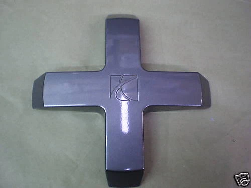 2003 - 2005 年土星离子中心盖 (B10017) 9594690 — 第 1/1 张图片