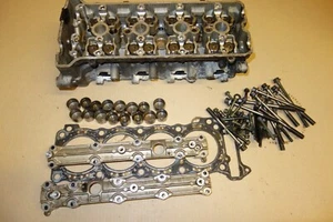 Suzuki Gsxr gsxr750 750 K1 K2 culata motor repuestos o reparación - Imagen 1 de 15