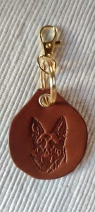 Anhänger Hundehalsband, Leder 2mm, Schäferhund, mit Ring & Karabiner, ca.45 mm - Bild 1 von 1