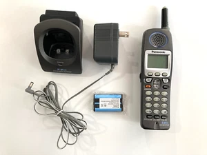 Panasonic KX-TGA650B 5.8GHZ Expandable 2-Line Handset with Cradle For KX-TG6502B - Picture 1 of 3
