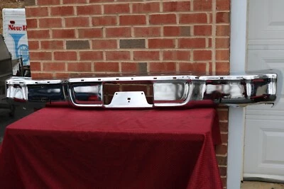 75 1975 LINCOLN CONTINENTAL TOWN CAR NOS CHROME REAR BUMPER D5LY-17757-A - Image 1 of 4