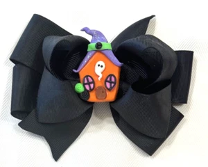 Beautiful Halloween Haunted House Clay inspired hair bow for girls. - Picture 1 of 2