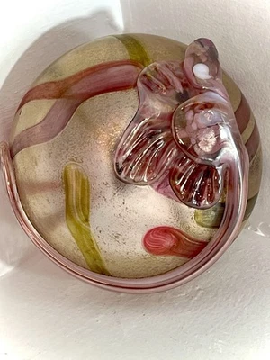 VTG Studio Art Glass Isle Of Wight England Paperweight, Iridescent Gold & Pinks - image 1 of 4