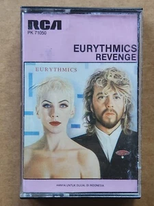 EURYTHMICS - REVENGE - Cassette  -  excellent - Picture 1 of 2
