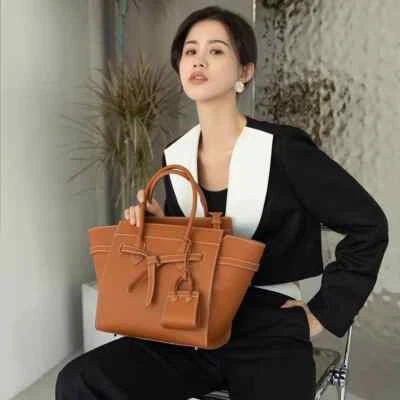  Cowhide Handbags For Women Genuine Leather Tote Bag Simple Trendy Bag - Image 1 of 4