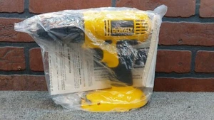 DeWalt DC759 18V 1/2" Variable 2-Speed Keyless Drill Driver-***NEW*** - Picture 1 of 9