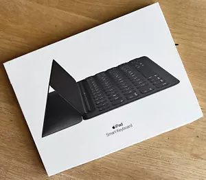 Apple Smart Keyboard MX3L2PO/A - 8th 7th, Air 3rd, Pro 10.5" iPad Portuguese - Picture 1 of 4