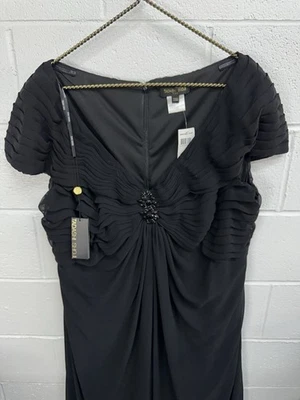 Vestido Tadashi Shoji KN90123 plissado franzido joia frente seda chiffon preto tamanho 22 - Imagem 1 de 4