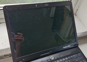 Packard Bell EasyNote ALP-Ajax C3 15.6" Laptop, Intel Celeron 1.7GHz, no charger - Picture 1 of 4