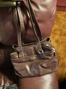 Vintage Etienne Aigner leather Purse - Picture 1 of 3