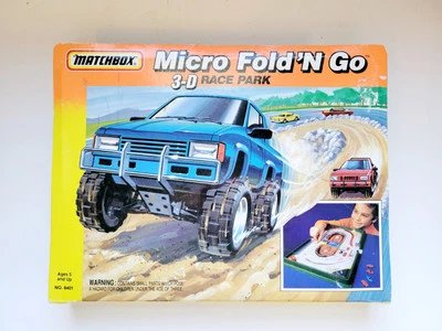 Matchbox Micro Fold ‘N Go 3-D Race Park Vintage Car RACE TRACK With Cars - Image 1 of 4