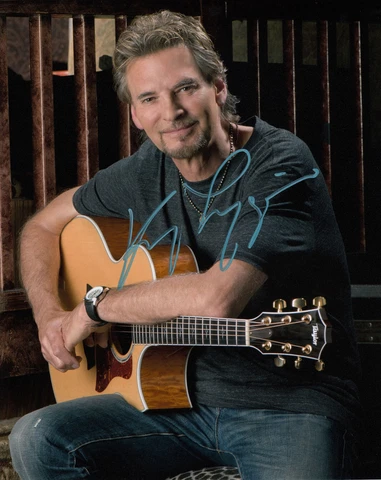 KENNY LOGGINS AUTHENTIC SIGNATURE SIGNED 10X8 PHOTO AFTAL UACC [14172] Cover