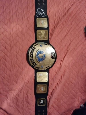 Cinturón Réplica Águila Rascadora WWF AUTOGRAFIADO POR MICK FOLEY Foto 1 de 3