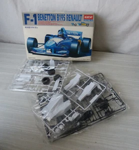 #Maquette# Ech. 1/20 - 1997 Academy Plastic / F-1 Benetton B195 Renault - Photo 1/9