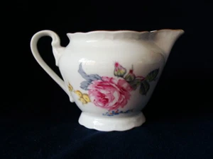 Crema de porcelana Bohemia Bone China. Patrón Rosas Rosa BOH50 - Imagen 1 de 8