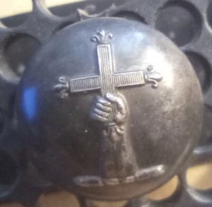 1832-1932 Livery Button possibly FREEL family. Irish Decent - Picture 1 of 4