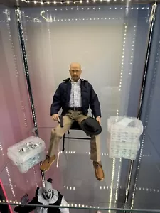 Figurina Threezero Breaking Bad Walter White scala 1/6 ๐ฅ๐ฅ๐ฅ - Foto 1 di 3