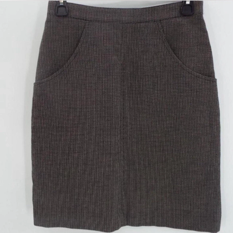 Falda APC Foto 1 de 3