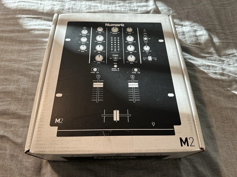 Mezclador Numark M2 Foto 1 de 3
