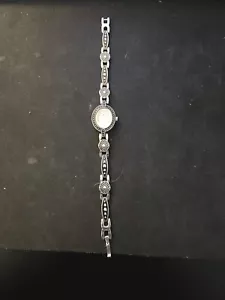 Bella & Rose Quartz Watch Women's Silver Toned Bracelet Stainless Steel Back - Picture 1 of 7