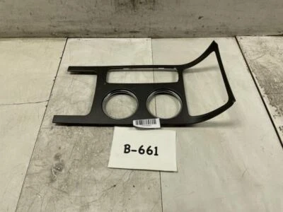 2010 雪佛兰拖车 A/T 变速器 BEZEL TRIM 原始设备制造商+ — 第 1/4 张图片