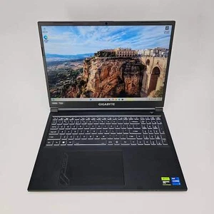 GIGABYTE G6 KF RC56 16" i7-13620H 2.4GHz 32GB RAM 1TB SSD GeForce RTX 4060 - Picture 1 of 13