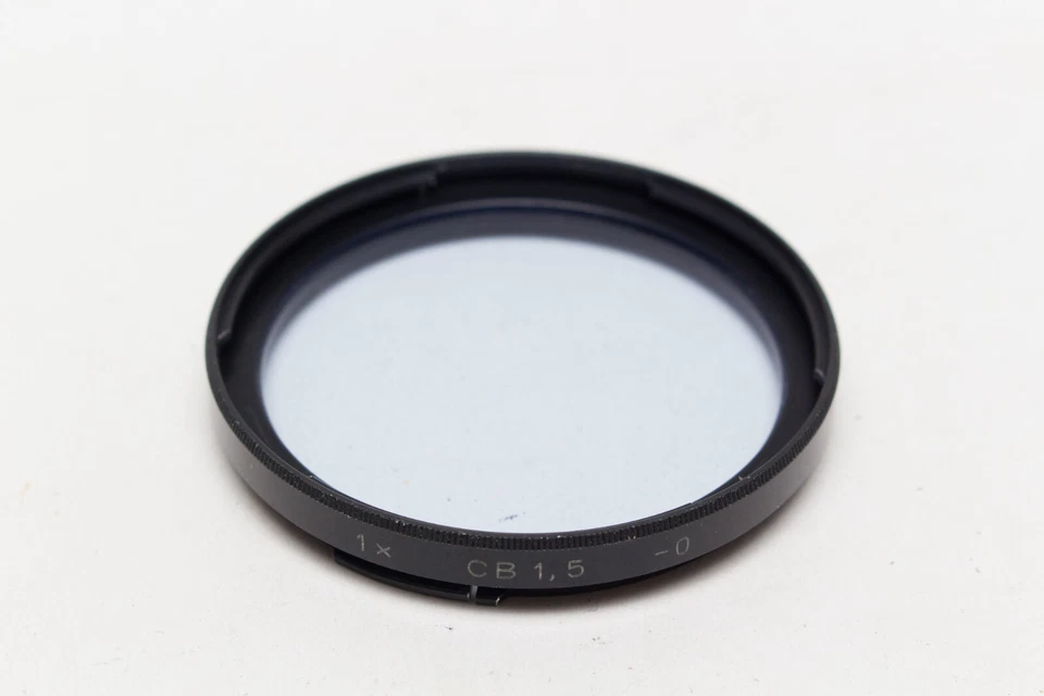 Genuine Original Hasselblad 50 1X CB1.5 -0 COOLING BLUE Bayonet Lens Filter MINT - Image 1 of 1