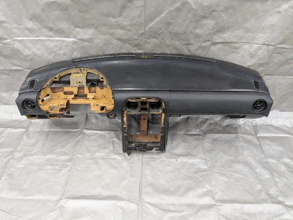 1990-1993 Mazda Miata Dash Board Black No Cracks Painted BAD Dashboard 90-93 - Image 1 of 4