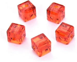 30 Stck. 6 mm Würfel Quadrat AB oder Transparent Hyazinthe Facettiert Kristall Österreichische Perlen - Bild 1 von 1