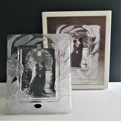 Crystal Clear Signatures frosted crystal sterling star picture frame 5x7 .FS Foto 1 de 4