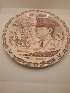 Vernon Kilns Plate GENERAL DOUGLAS MACARTHUR Military West Point Philippines - Picture 1 of 2