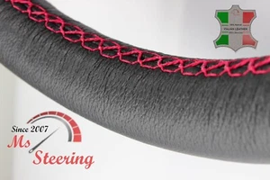 FUR GMC YUKON 15-16 SCHWARZE LEDER-LENKRAD ABDECKUNG ROSA STICH - Picture 1 of 5