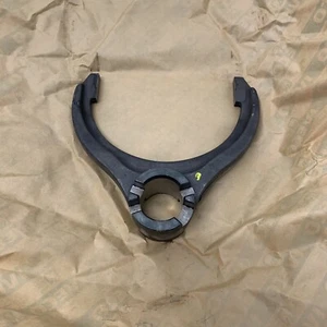 Genuine IVECO Shift fork 8870788 - Picture 1 of 2