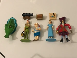 Disney Parks Exclusive Peter Pan, Wendy, Smee & Captain Hook Figure Accessories - Picture 1 of 12
