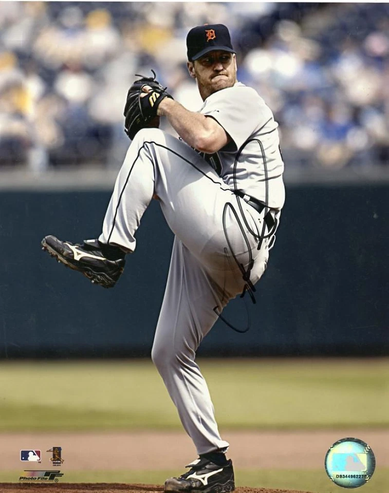 FOTO 8X10 FIRMADA AUTOGRAFIADA POR TROY PERCIVAL TIGRES DE DETROIT CON CERTIFICADO DE AUTENTICIDAD  Foto 1 de 1