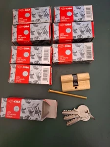 Stock Lotto 8 serrature CISA nuove mai usate serratura porta - Picture 1 of 2