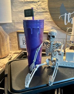 Brandneu mit Etikett: Starbucks Fall Collection 2025 Purple Slim GITD 24 oz Tumbler - Bild 1 von 10