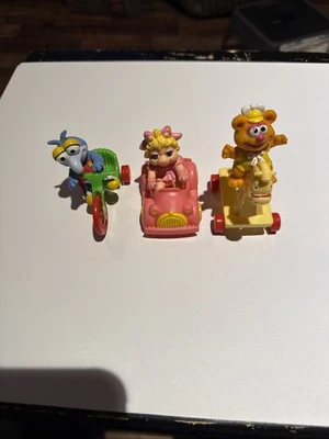 Muppet Babies 1986 Vintage, Fozzie Bear, Gonzo, Miss Piggy- McDonalds Toy b1 - Image 1 of 4