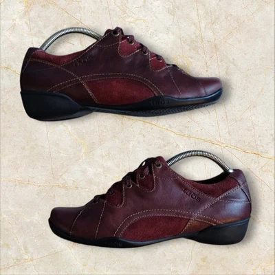 Taos Women's Speed Lacer Oxford Maroon Leather & Suede Lace Up Shoes Size 7 - Image 1 of 4