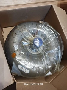 Genuine GM 17803851 Torque Converter Fits Many 2005-2014 4.8 5.3 6.0L - Picture 1 of 4