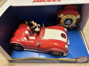 Disney Parks Mickey Mouse Roadster Ferngesteuertes Auto NEU 2025 RC SPIELZEUG Neu in OVP - Bild 1 von 4